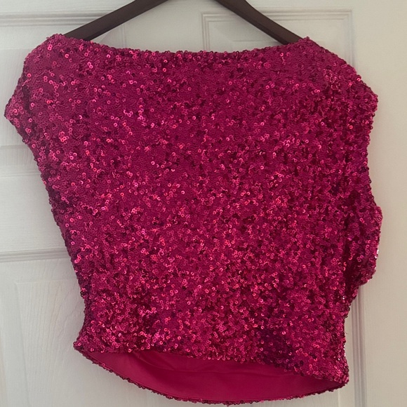 Olivaceous Pink Sequin Sleeveless Top - Picture 3 of 3